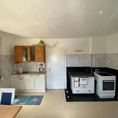 Lena's Burgblick Ferienhaus
