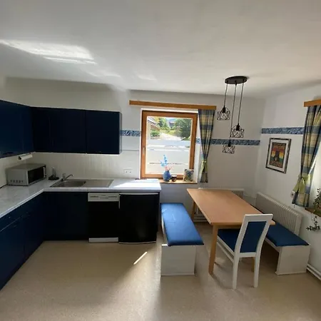 Lena's Burgblick Ferienhaus *