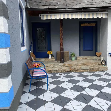Lena's Burgblick Tatil Evi